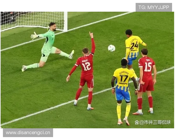 利物浦面临多线作战压力，阵容深度问题已在近期比赛中逐步显现