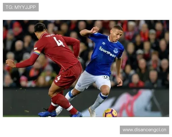 马尔基尼奥斯vs范戴克：稳定性与防守风格差异解析