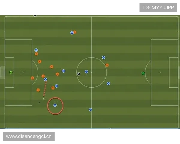 巴尔韦德：右路推进核心与边中结合职责解析