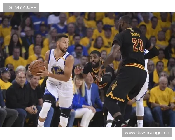 保罗比上季更靠挡拆对位内线拉开进攻效率差距